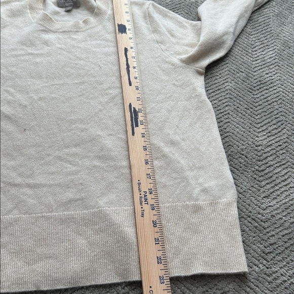 J-Crew Women’s 100% Cashmere classic-fit crewneck sweater Long sleeve Size Small - Picture 9 of 10